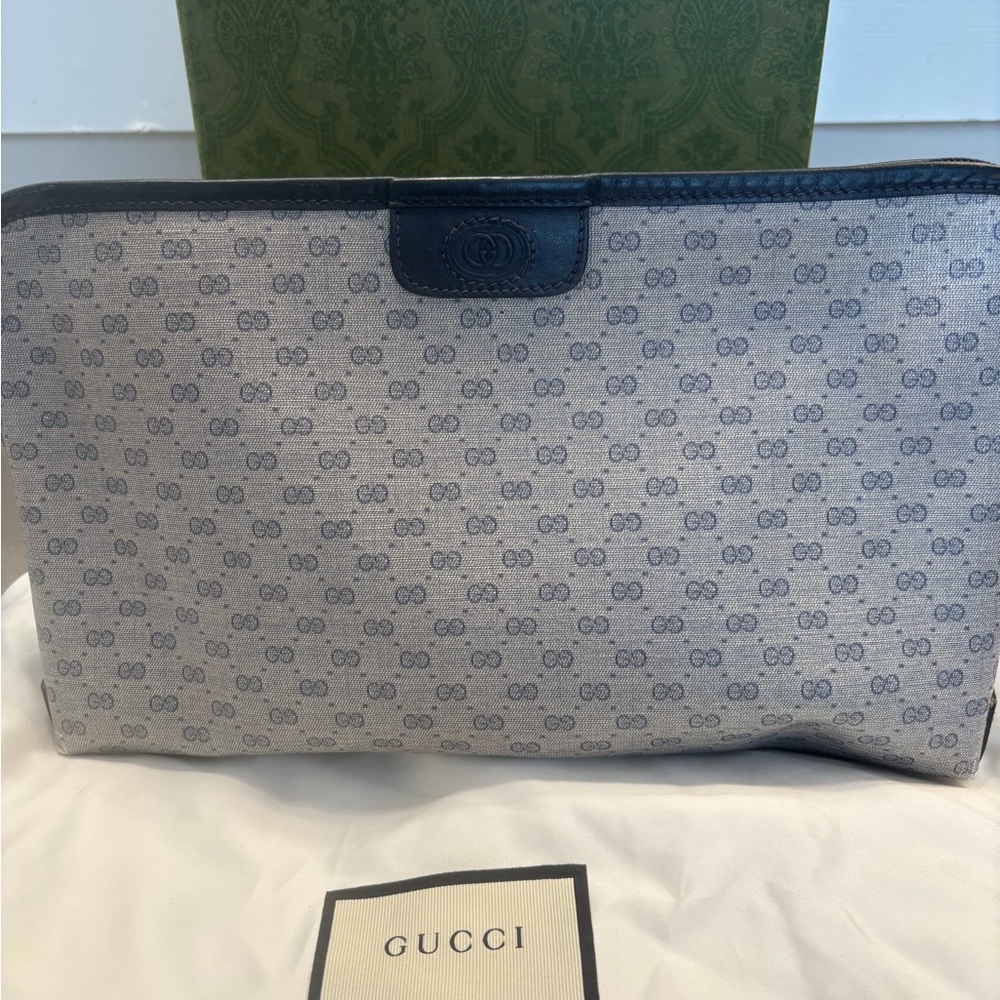 Gucci gg vintage navy leather and canvas clutch bag purse
